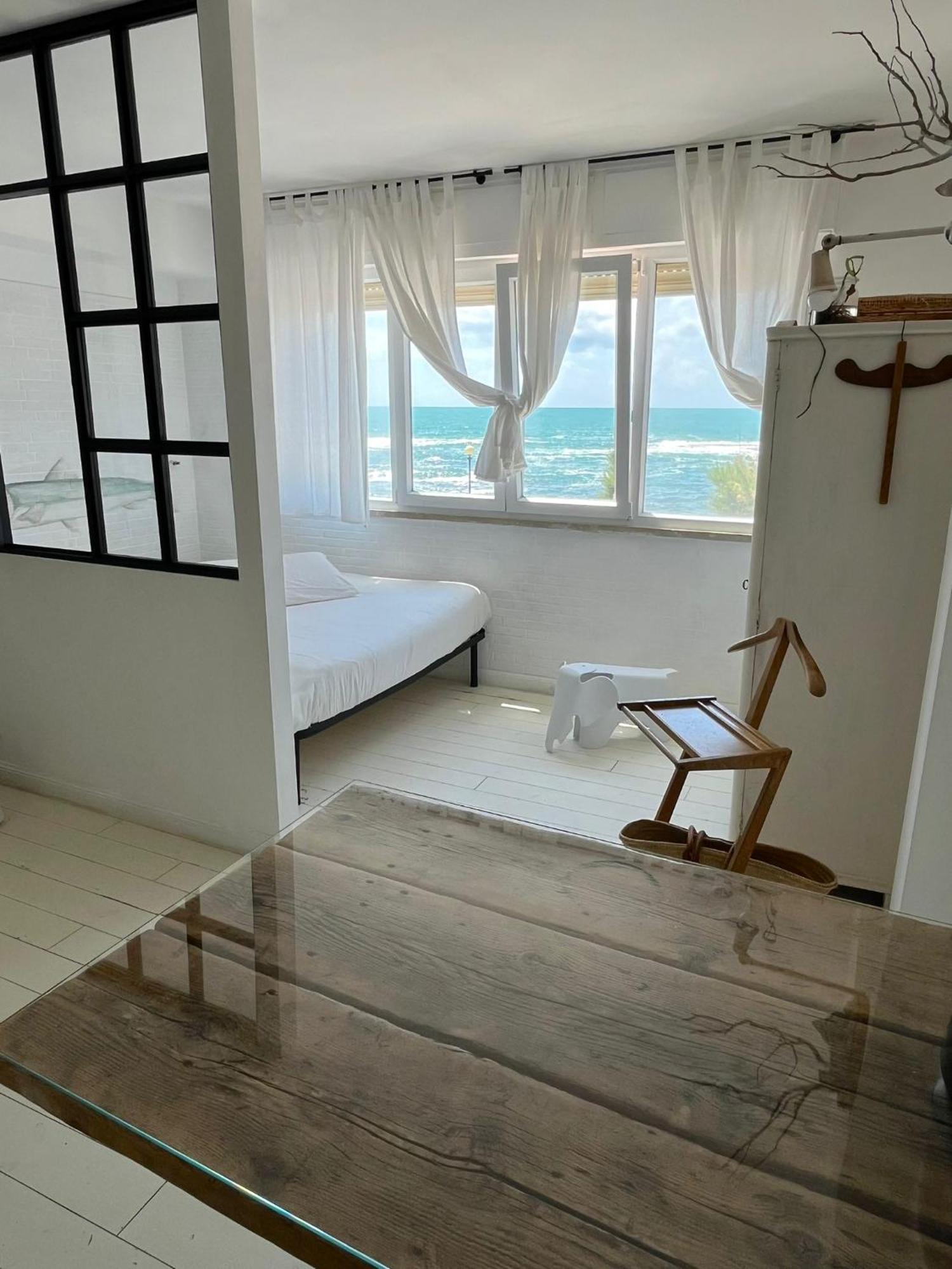 Sunset Loft Lejlighed Livorno Værelse billede